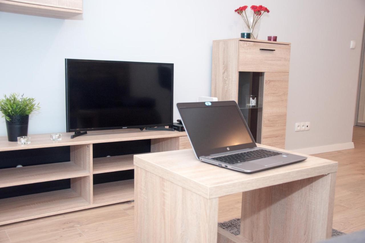 Apartament Obrzezna 3 Deluxe Warsaw Luaran gambar